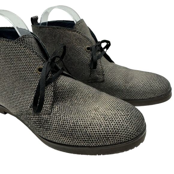 COM Creation of Minds Flex Metallic Silver Gunmetal Lace Up Ankle Chukka Boots - Picture 7 of 11